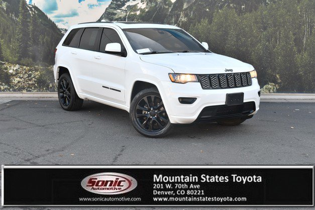 Used 2017 Jeep Grand Cherokee Altitude AWD/4WD image 1