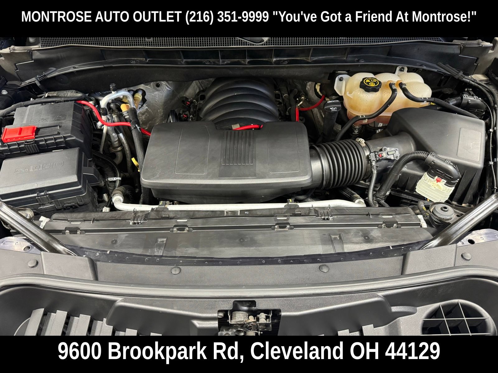 Used 2022 Chevrolet Tahoe Z71 w/ Z71 Off-Road Package AWD/4WD image 53
