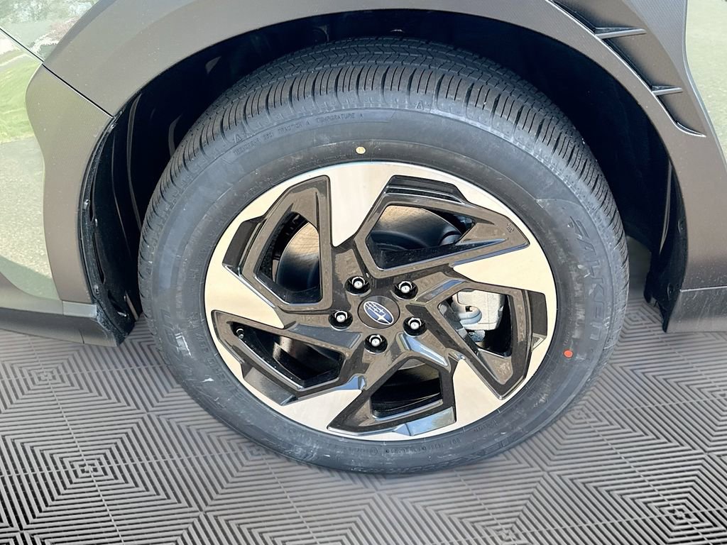 New 2026 Subaru Crosstrek 2.5i Limited AWD/4WD image 32