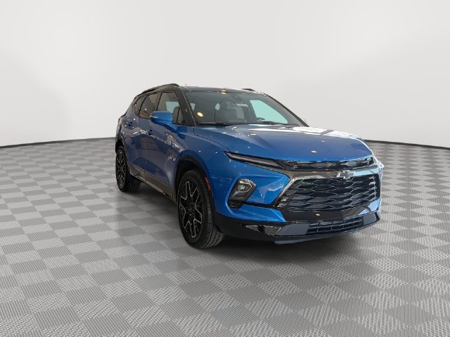 New 2026 Chevrolet Blazer RS w/ Driver Confidence II Package FWD image 2