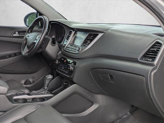 Used 2016 Hyundai Tucson Limited w/ Option Group 03 FWD image 27