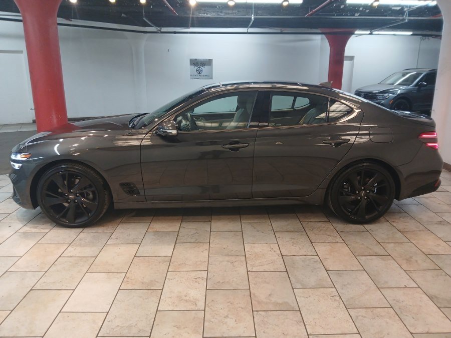 Used 2023 Genesis G70 2.0T w/ Sport Prestige Package image 8