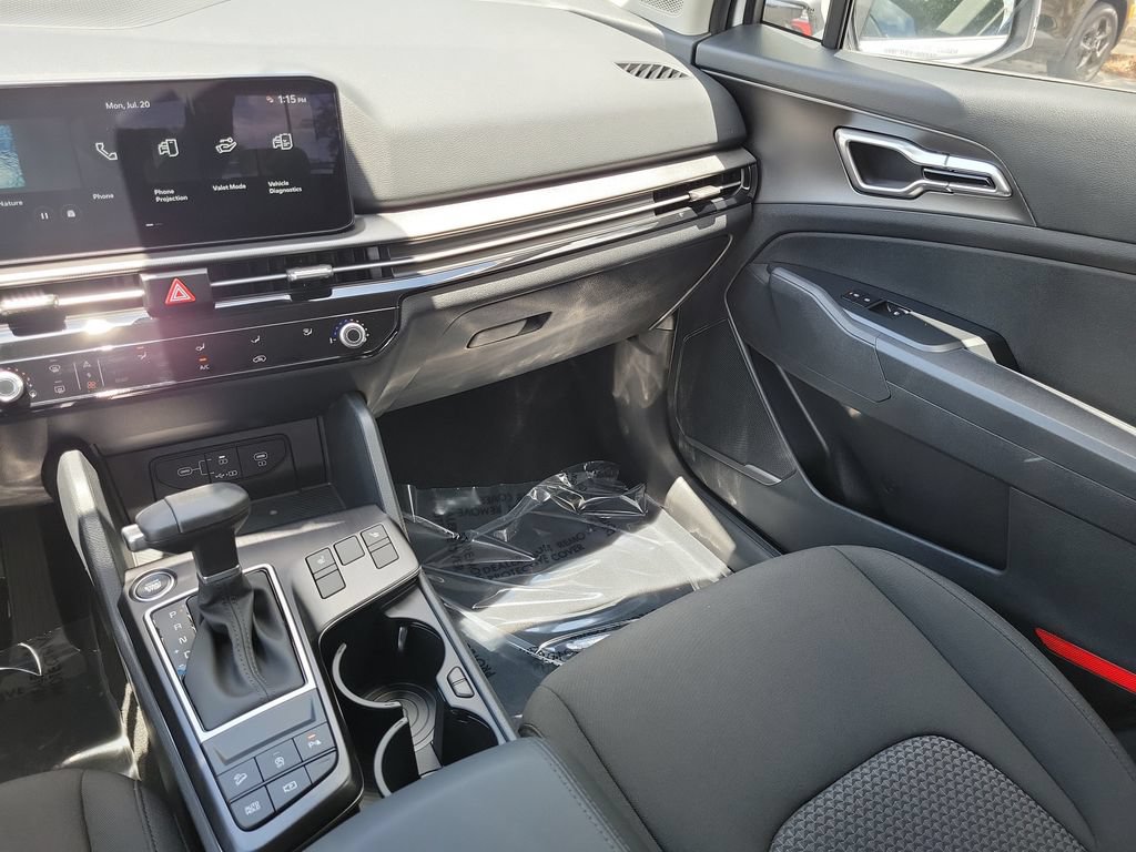 New 2026 Kia Sportage LX w/ LX Convenience Package FWD image 26