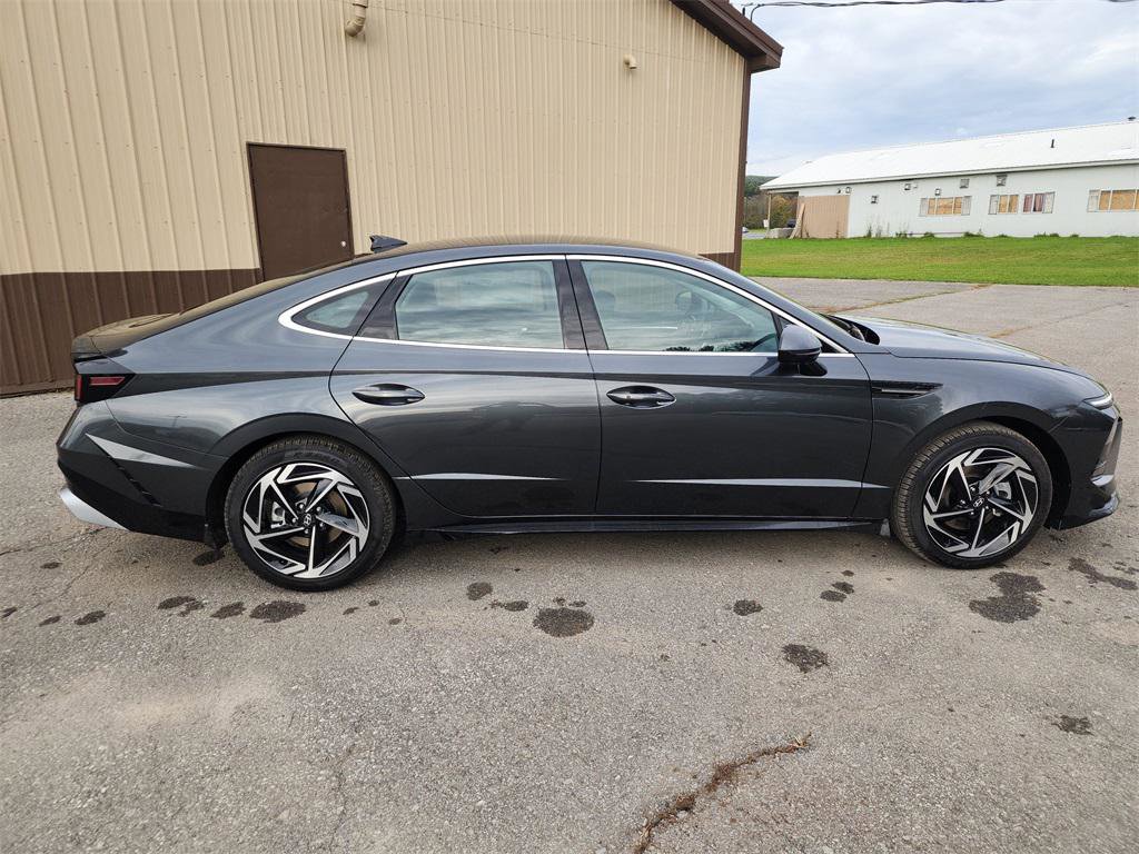 New 2026 Hyundai Sonata SEL image 9
