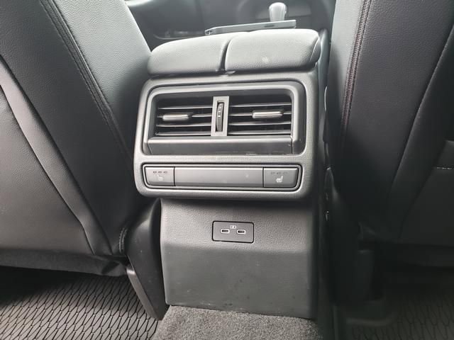 Used 2025 MAZDA CX-50 AWD 2.5 Turbo w/ Premium Pkg image 15