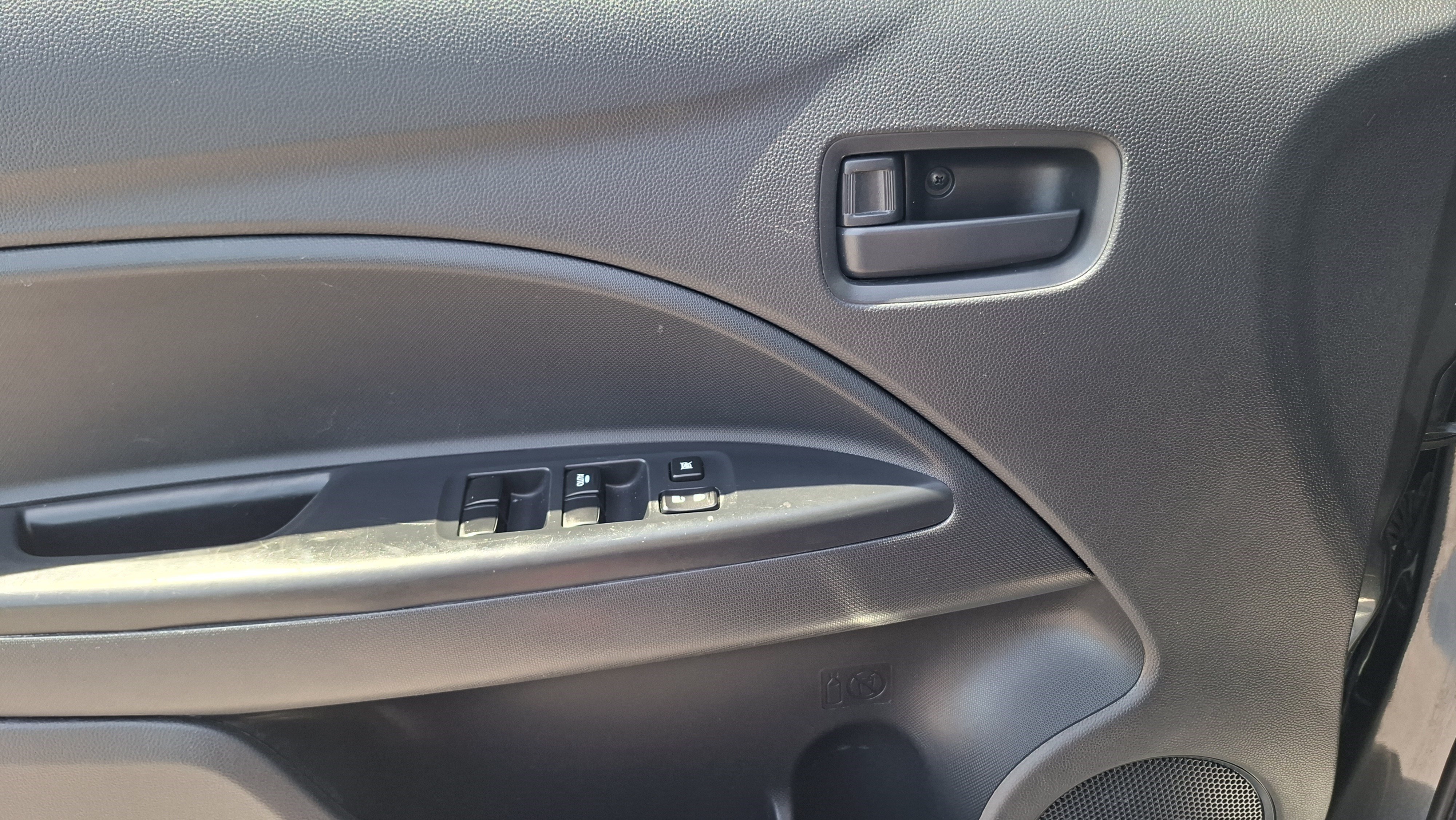 Used 2024 Mitsubishi Mirage ES FWD image 17