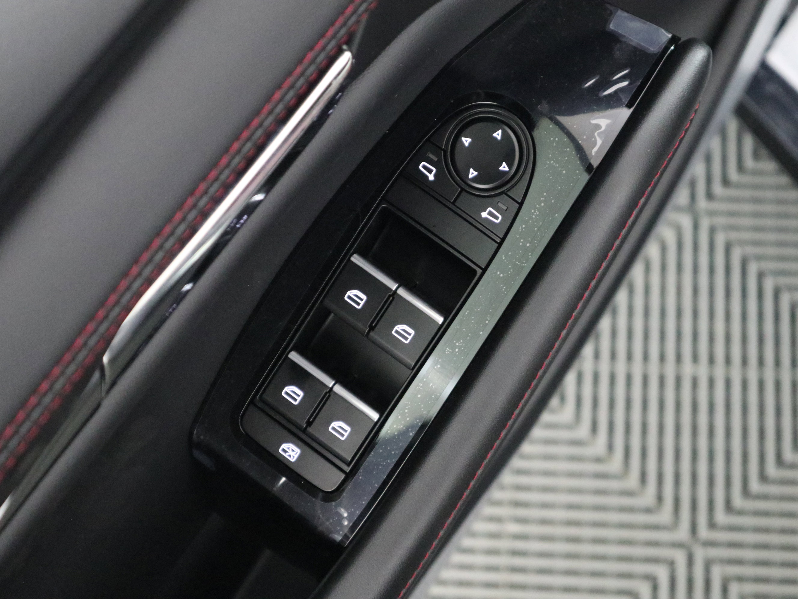 New 2026 MAZDA MAZDA3 Carbon image 34