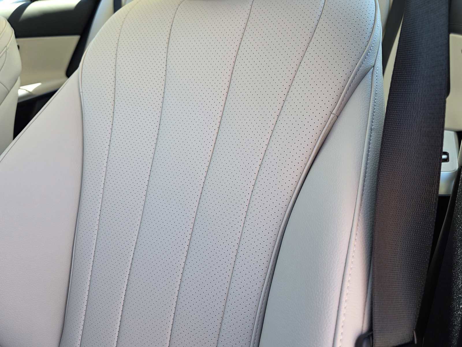 New 2026 Mercedes-Benz E 350 Sedan image 13