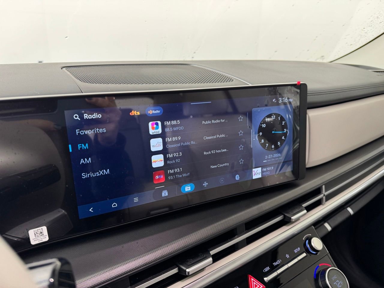 Used 2026 Hyundai Santa Fe SEL image 16