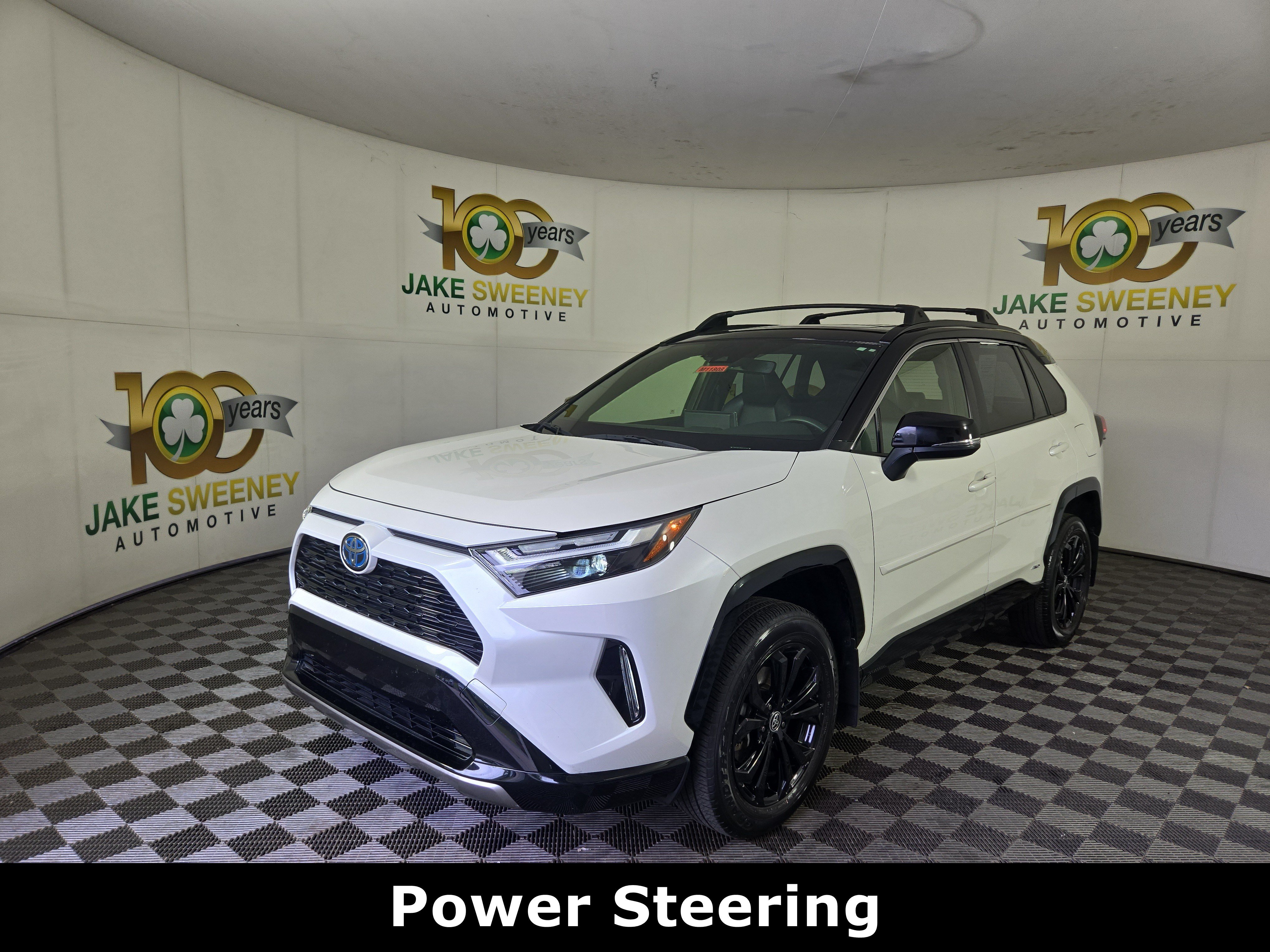 Used 2022 Toyota RAV4 XSE w/ XSE Grade Weather Package AWD/4WD image 4