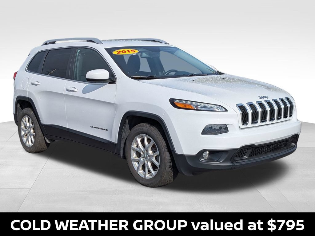 Used 2015 Jeep Cherokee Latitude w/ Cold Weather Group FWD image 4