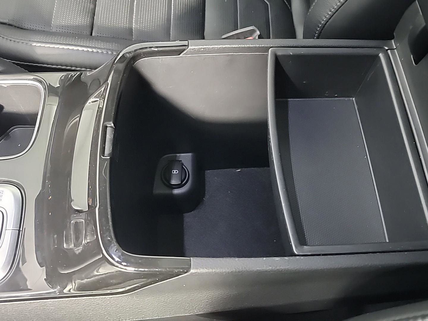 Used 2020 Kia Telluride SX w/ SX Prestige Package AWD/4WD image 33