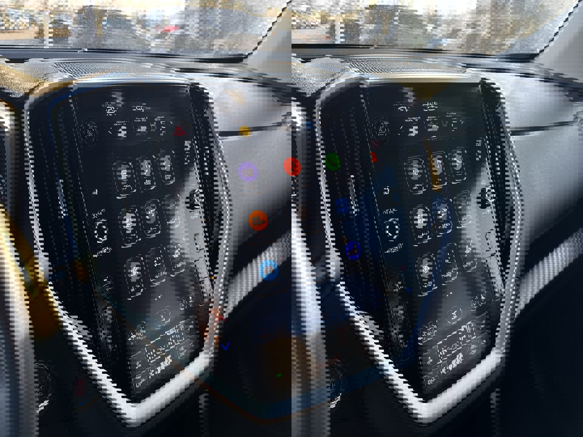 Used 2024 Subaru Ascent Premium w/ Convenience Package image 14