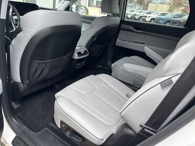 Used 2023 Hyundai Palisade SEL image 15