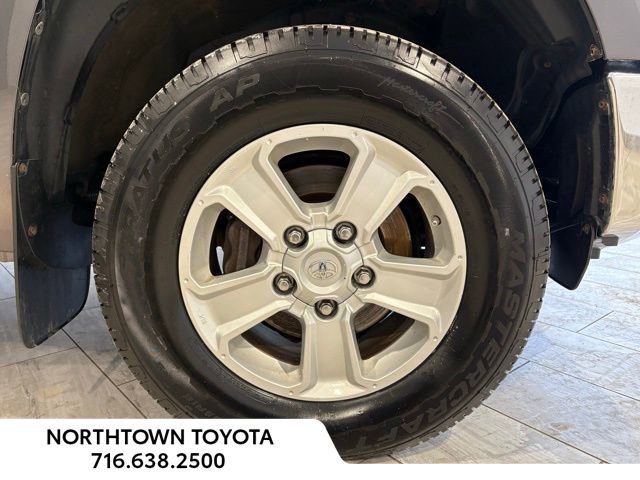 Used 2016 Toyota Tundra SR5 w/ SR5 Upgrade Package image 48