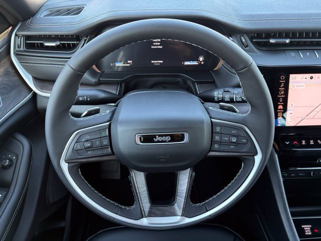 New 2026 Jeep Grand Cherokee Limited AWD/4WD image 25