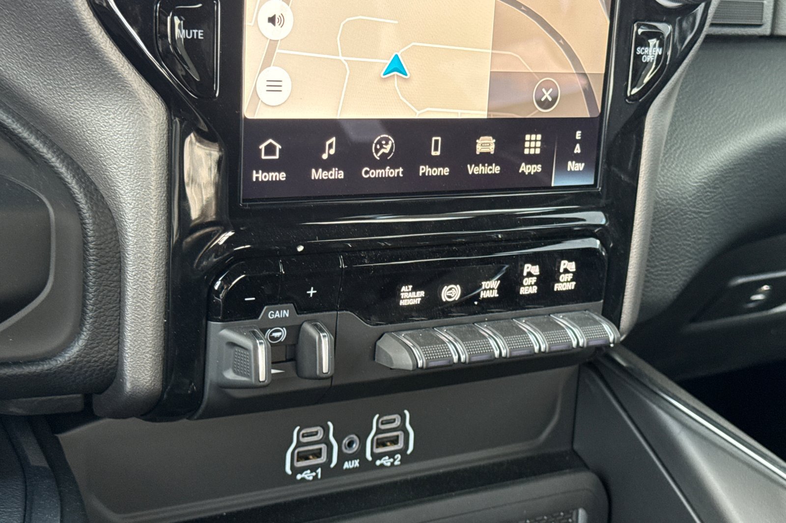 New 2026 RAM 3500 Laramie w/ Night Edition AWD/4WD image 19
