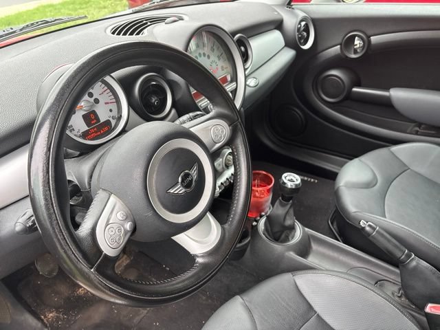 Used 2010 MINI Cooper Clubman Hardtop FWD image 14