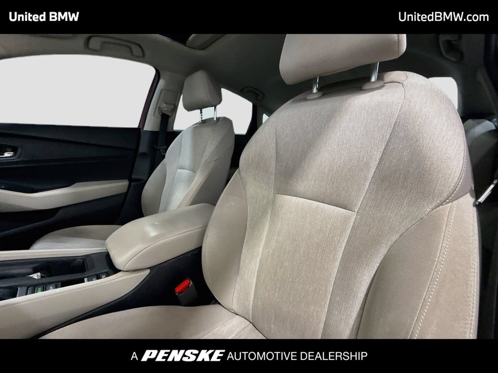 Used 2023 Honda Accord EX image 12