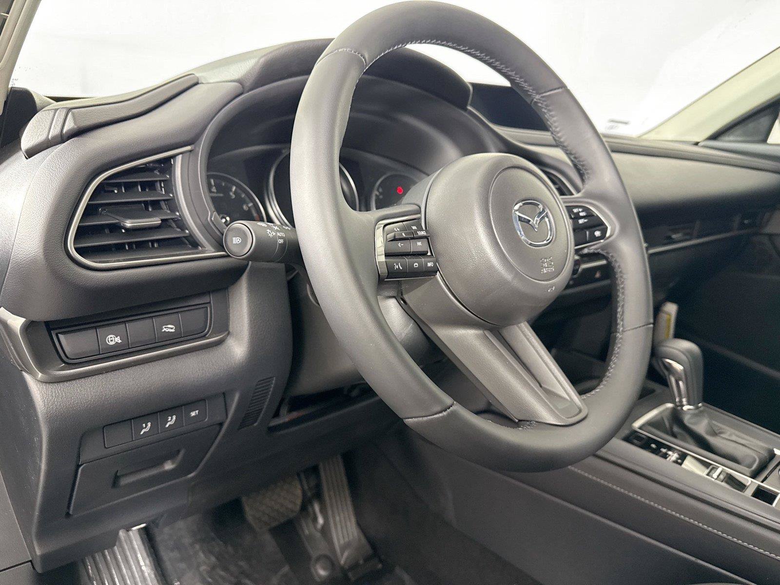 New 2026 MAZDA CX-30 AWD 2.5 S w/ Select Sport Pkg image 14