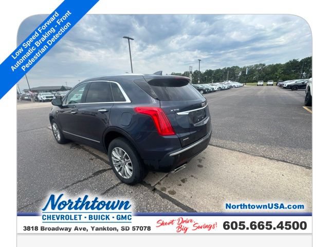 Used 2018 Cadillac XT5 Luxury w/ Driver Awareness Package AWD/4WD image 12