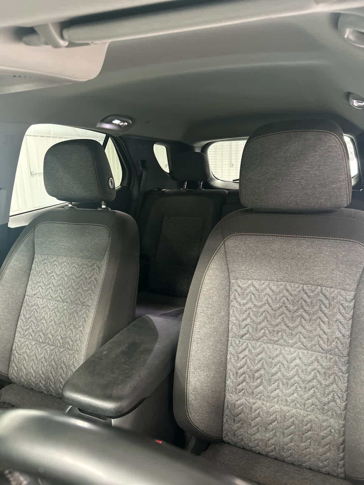 Used 2024 Chevrolet Equinox LT image 23