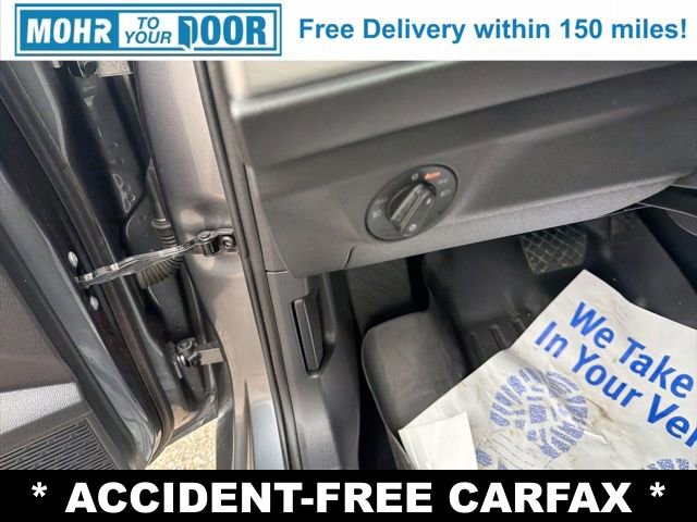 Used 2019 Volkswagen Jetta R-Line w/ R-Line Cold Weather Package image 15