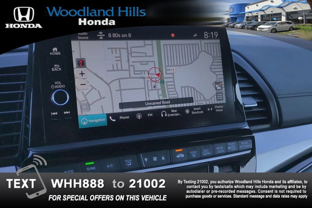 Used 2025 Honda Odyssey Touring image 16