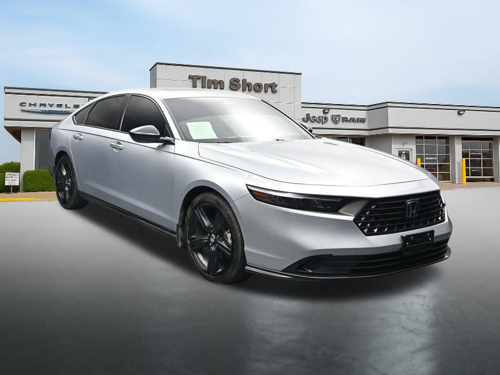Used 2025 Honda Accord Sport image 7