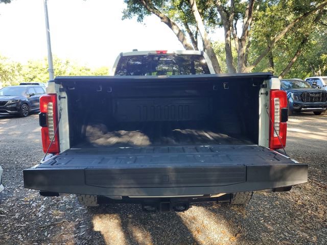 Used 2023 Ford F250 Lariat w/ Lariat Ultimate Package AWD/4WD image 9