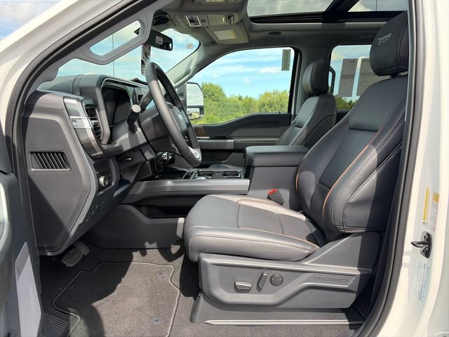 New 2026 Ford F250 Lariat w/ Black Appearance Package AWD/4WD image 15