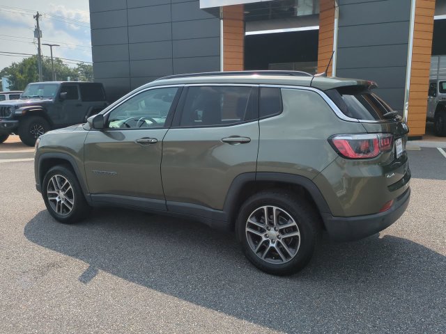 Used 2018 Jeep Compass Latitude w/ Popular Equipment Group AWD/4WD image 6