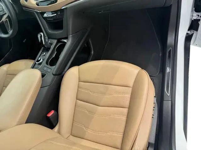Used 2024 Cadillac XT5 Premium Luxury w/ Platinum Package AWD/4WD image 15