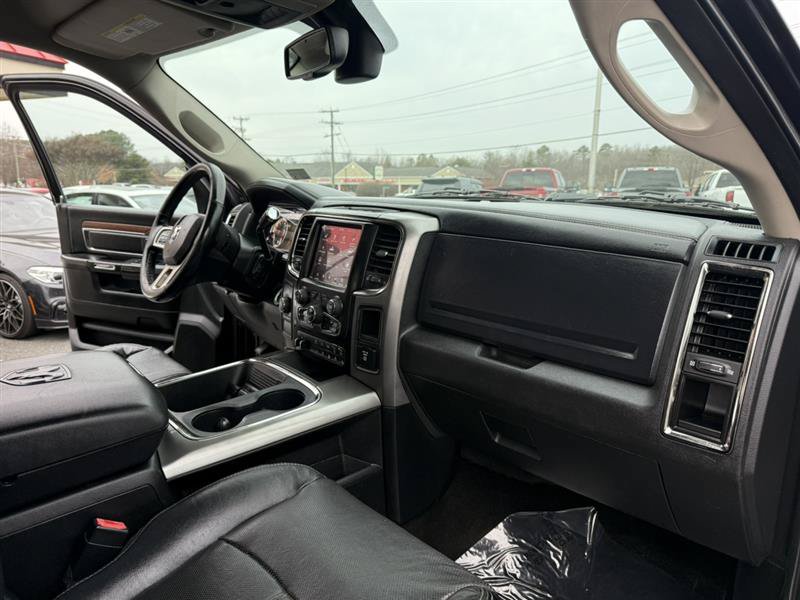 Used 2018 RAM 2500 Laramie w/ Sport Appearance Group AWD/4WD image 15