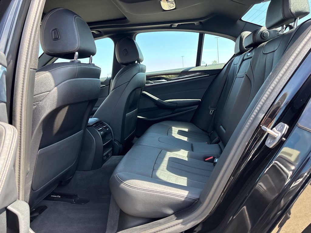 Used 2023 BMW 540i w/ Convenience Package RWD image 18