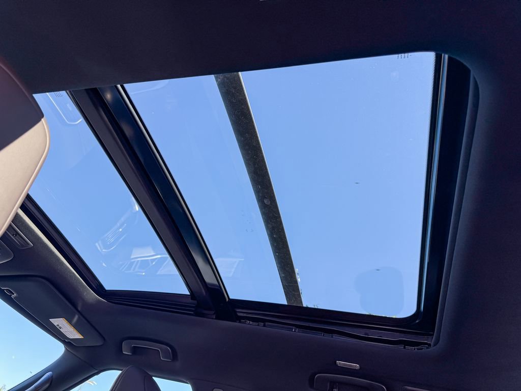 New 2026 Nissan Armada Platinum image 8