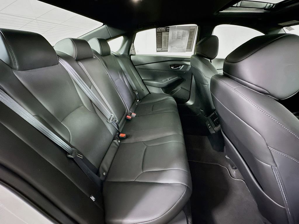 Used 2025 Honda Accord Sport image 11