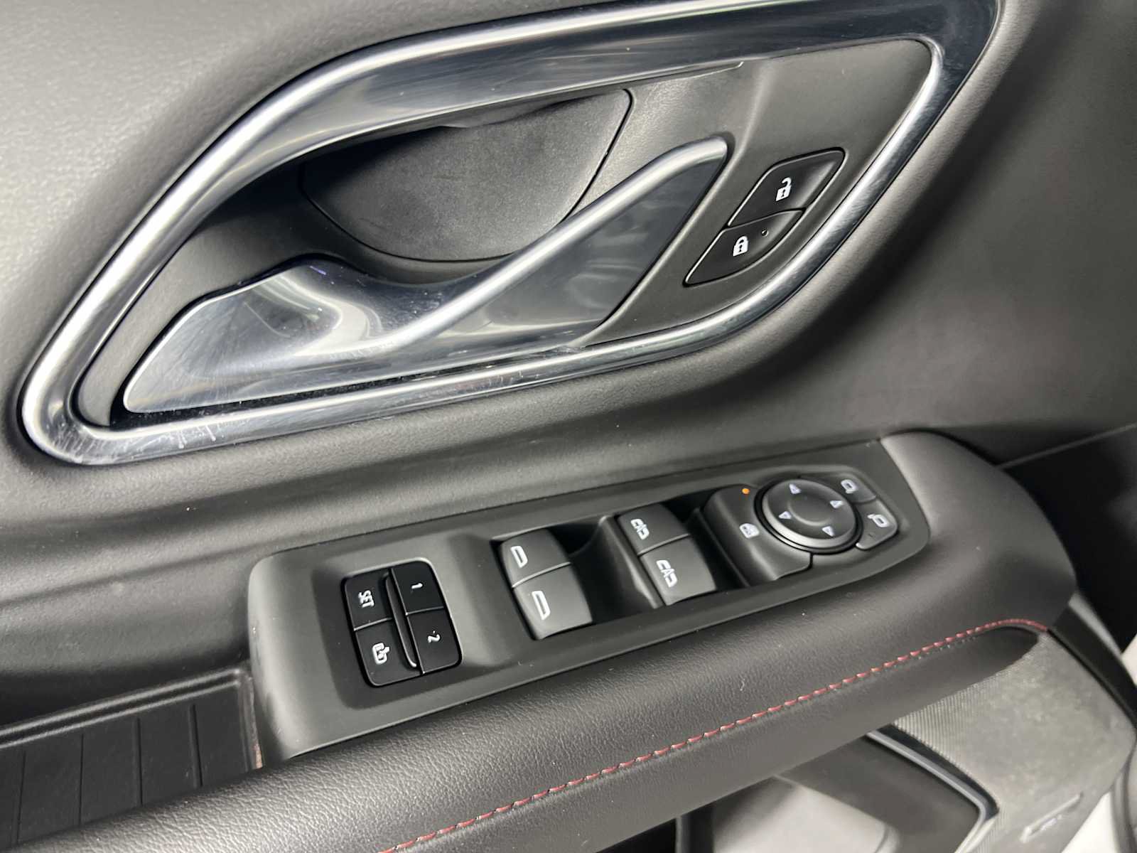 Used 2022 Chevrolet Tahoe RST RWD image 14