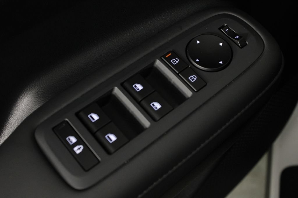Certified 2026 Hyundai Santa Fe SEL FWD image 24