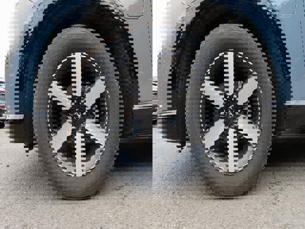 New 2026 Honda Prologue Touring image 9