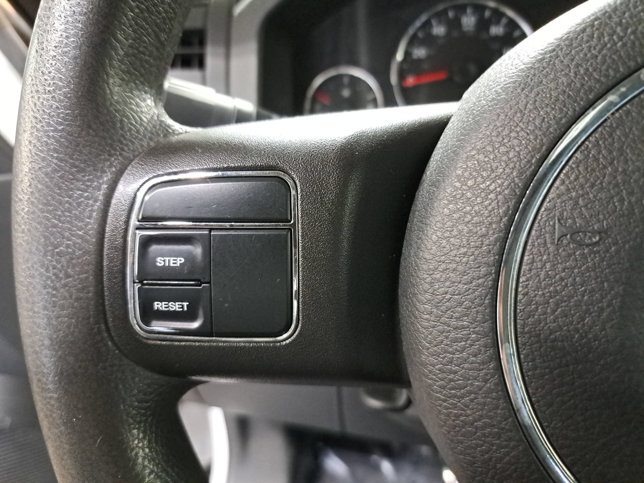 Used 2011 Jeep Liberty Sport AWD/4WD image 16