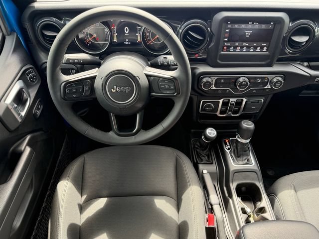 Used 2023 Jeep Wrangler Unlimited Sport AWD/4WD image 15