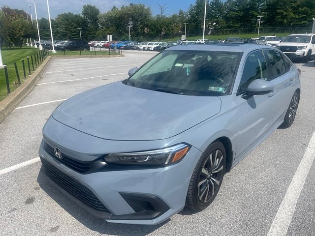 Used 2023 Honda Civic EX image 2