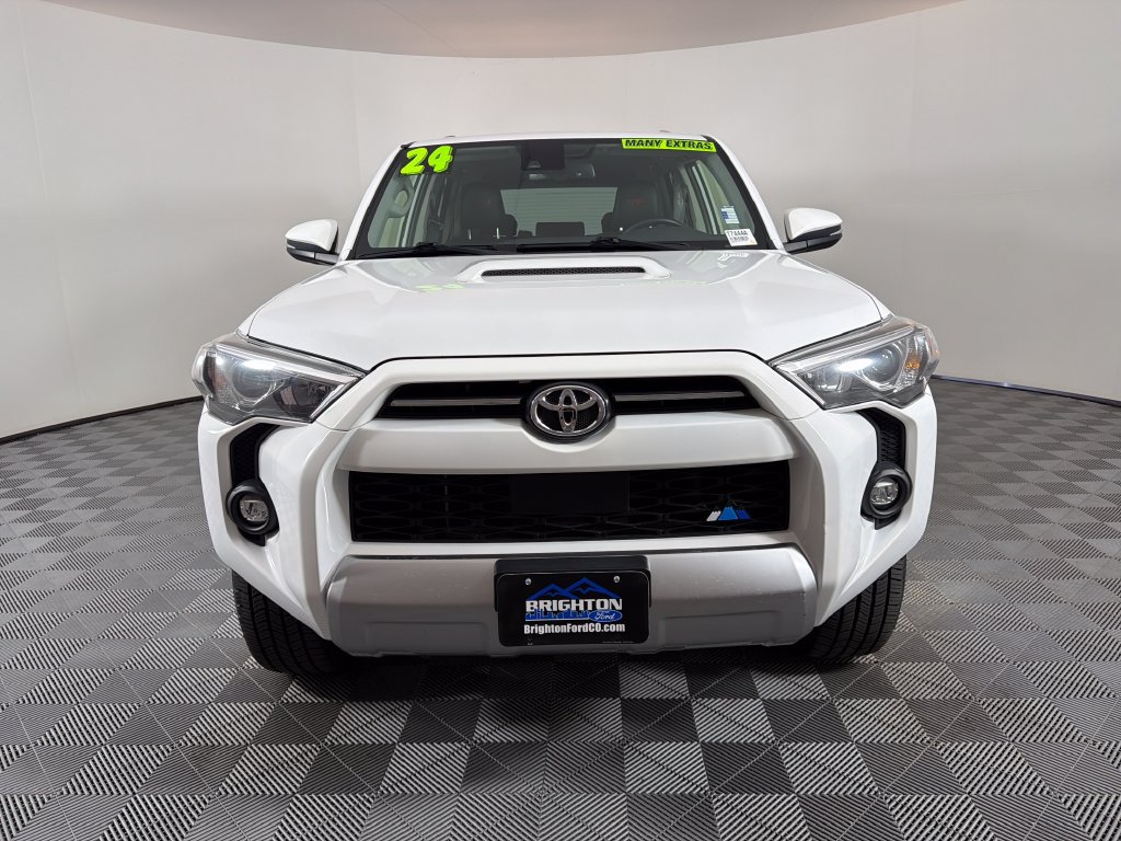 Used 2024 Toyota 4Runner TRD Off-Road Premium AWD/4WD image 8