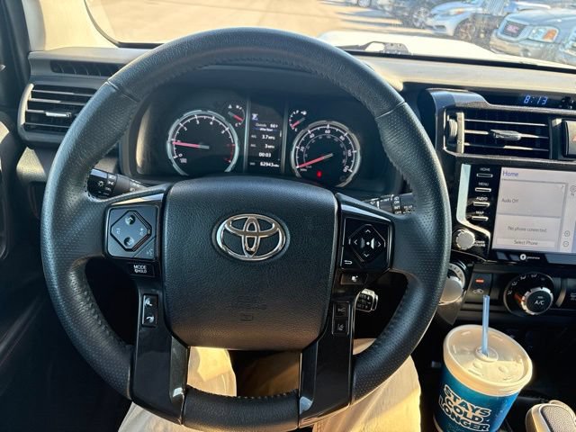 Used 2021 Toyota 4Runner TRD Off-Road Premium AWD/4WD image 27