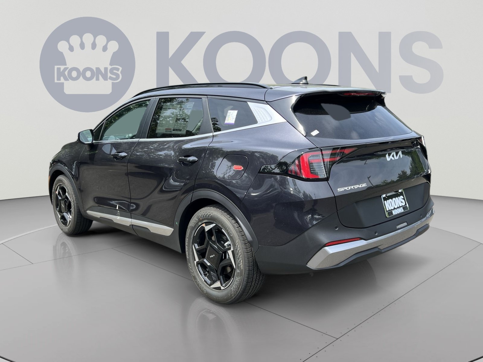 New 2026 Kia Sportage EX w/ EX Panorama Roof Package FWD image 4