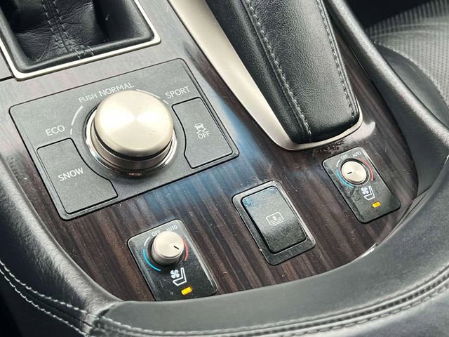 Used 2014 Lexus LS 460 AWD w/ Comfort Package image 34