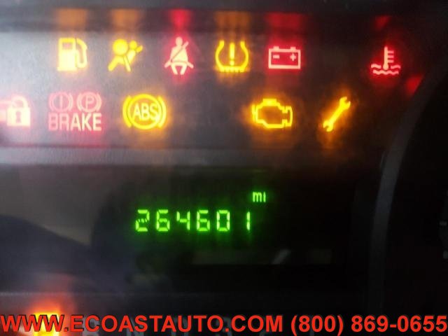 Used 2011 Ford E-350 and Econoline 350 Super Duty w/ Shuttle Bus Prep Pkg RWD image 8