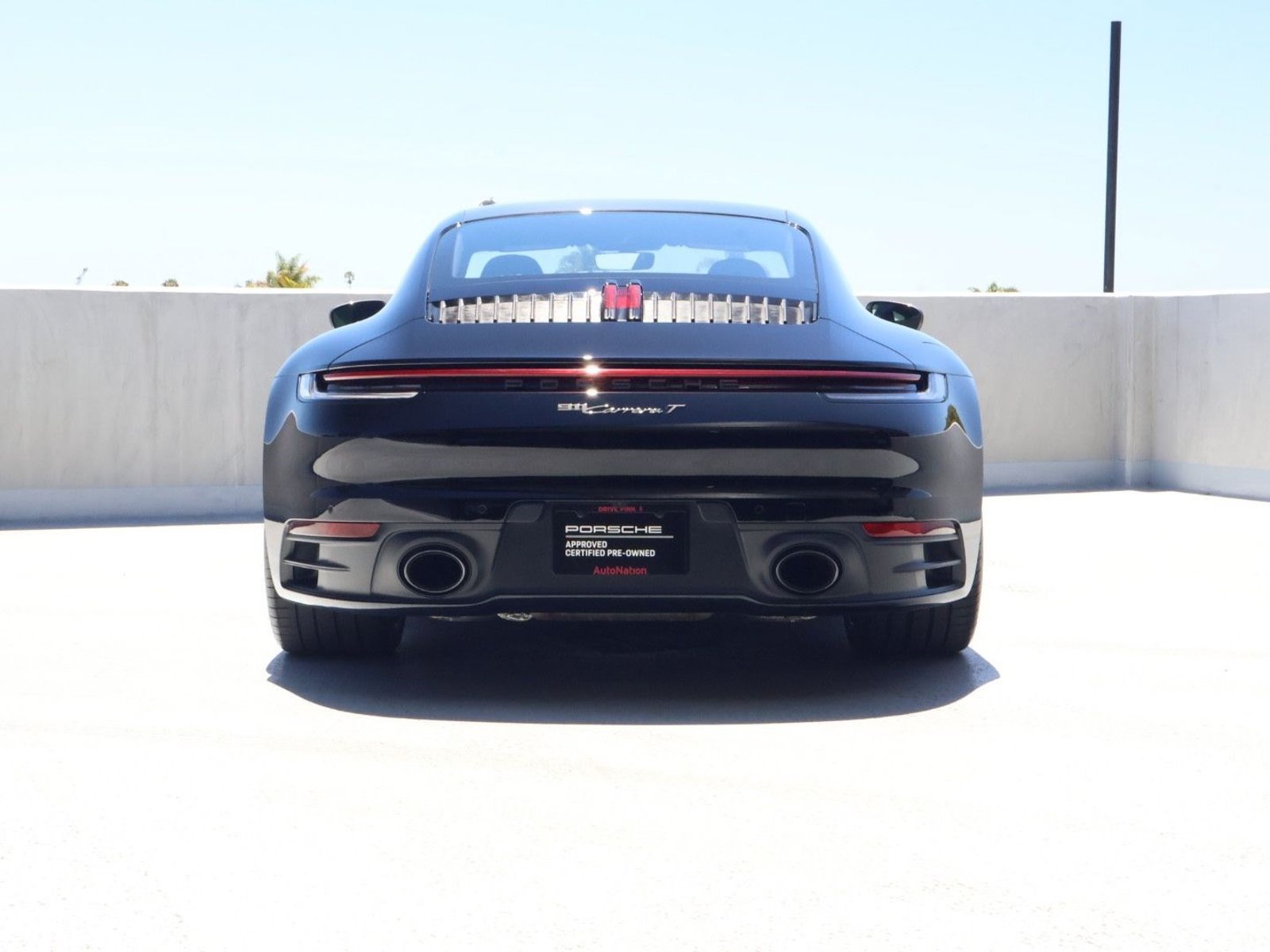 Certified 2024 Porsche 911 Carrera T RWD image 10