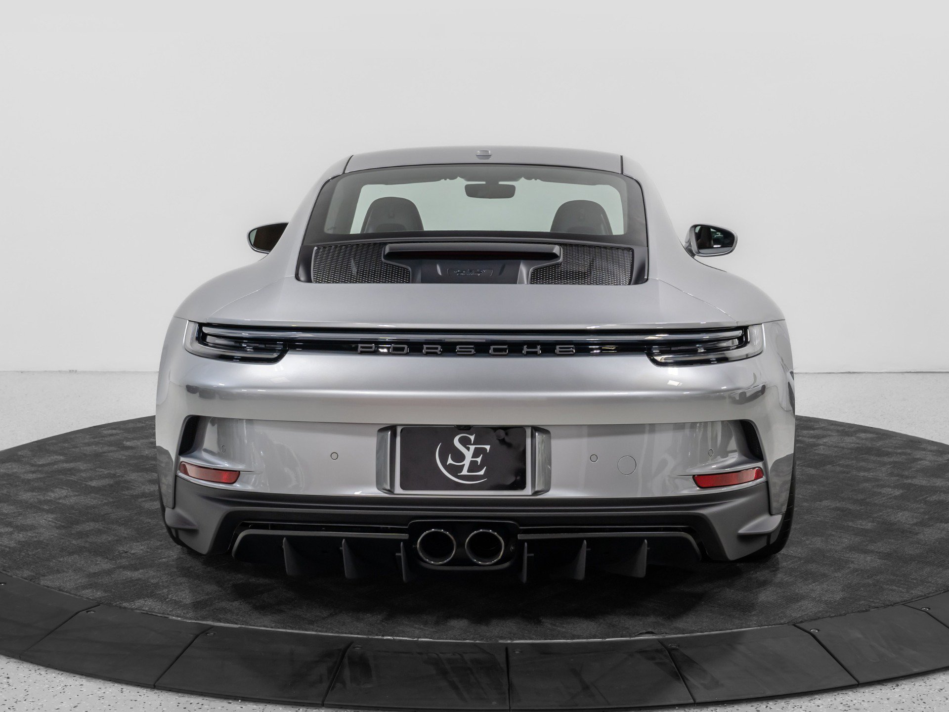 Used 2024 Porsche 911 GT3 RWD image 7